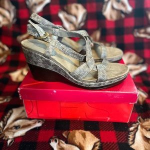 Aerosoles Mink Combo leather wedge sandal Size 10M